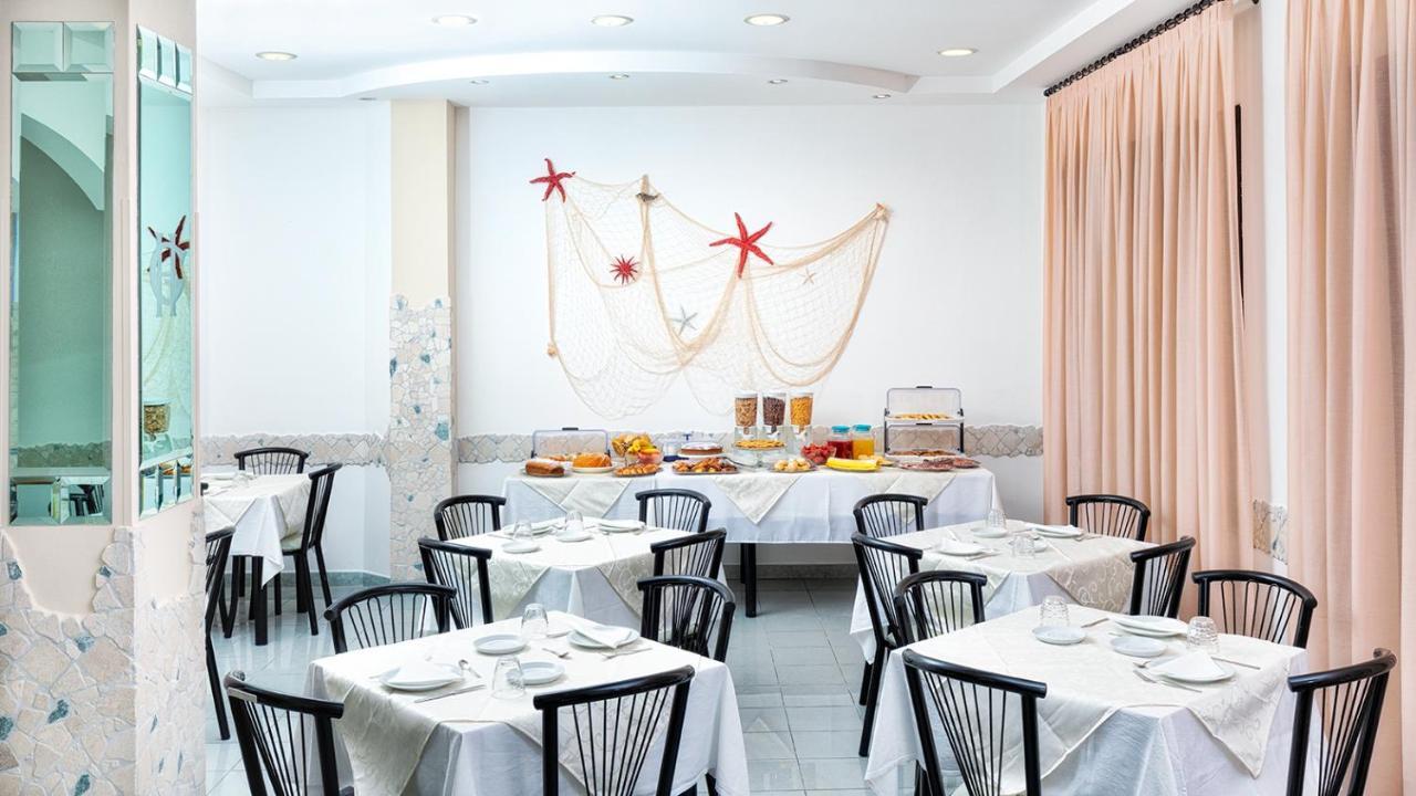 Albergo Gloria Bellaria-Igea Marina Exterior photo